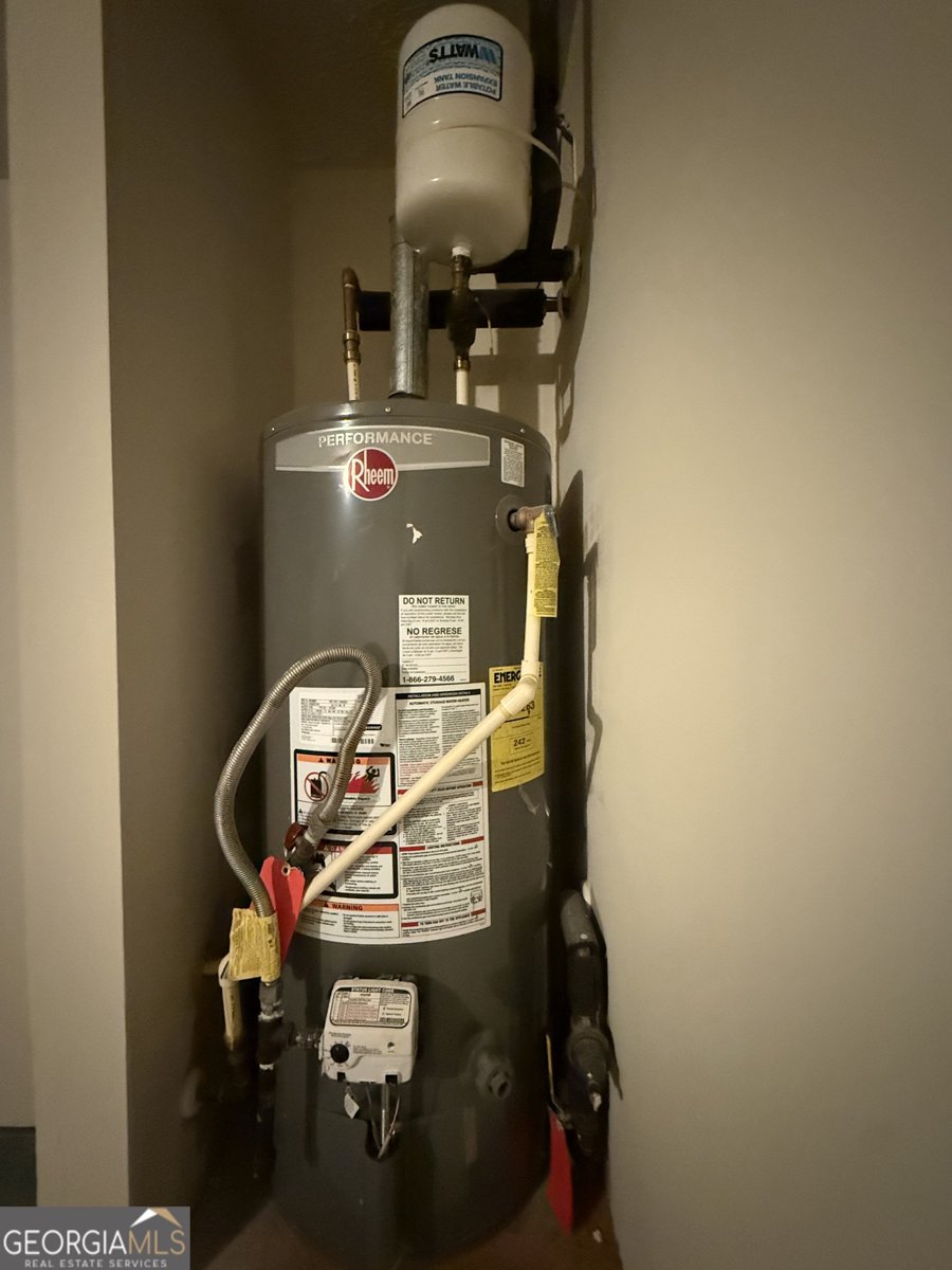 2035 Lakeside Circle Covington - Photo 32