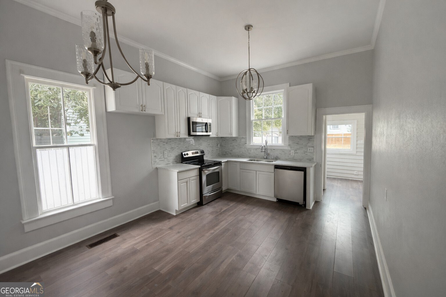 127 Rogers Avenue Macon - Photo 9