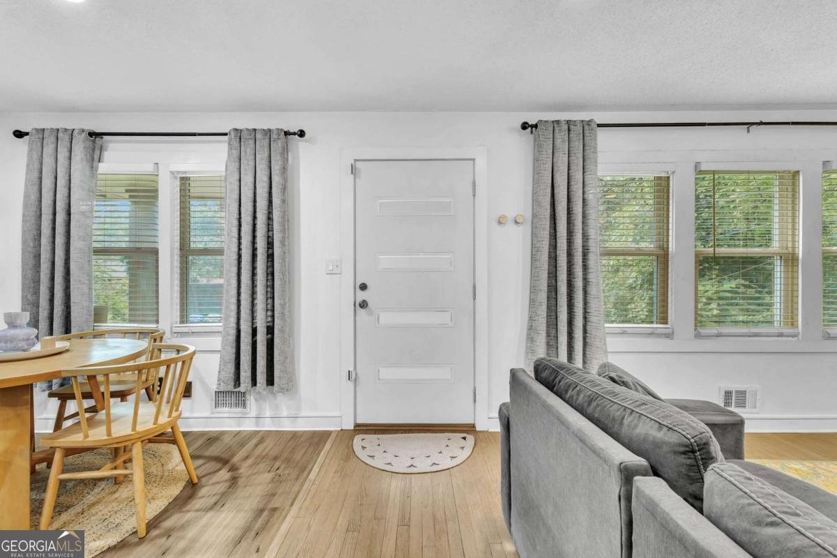 1059 Osborne Street Atlanta - Photo 8