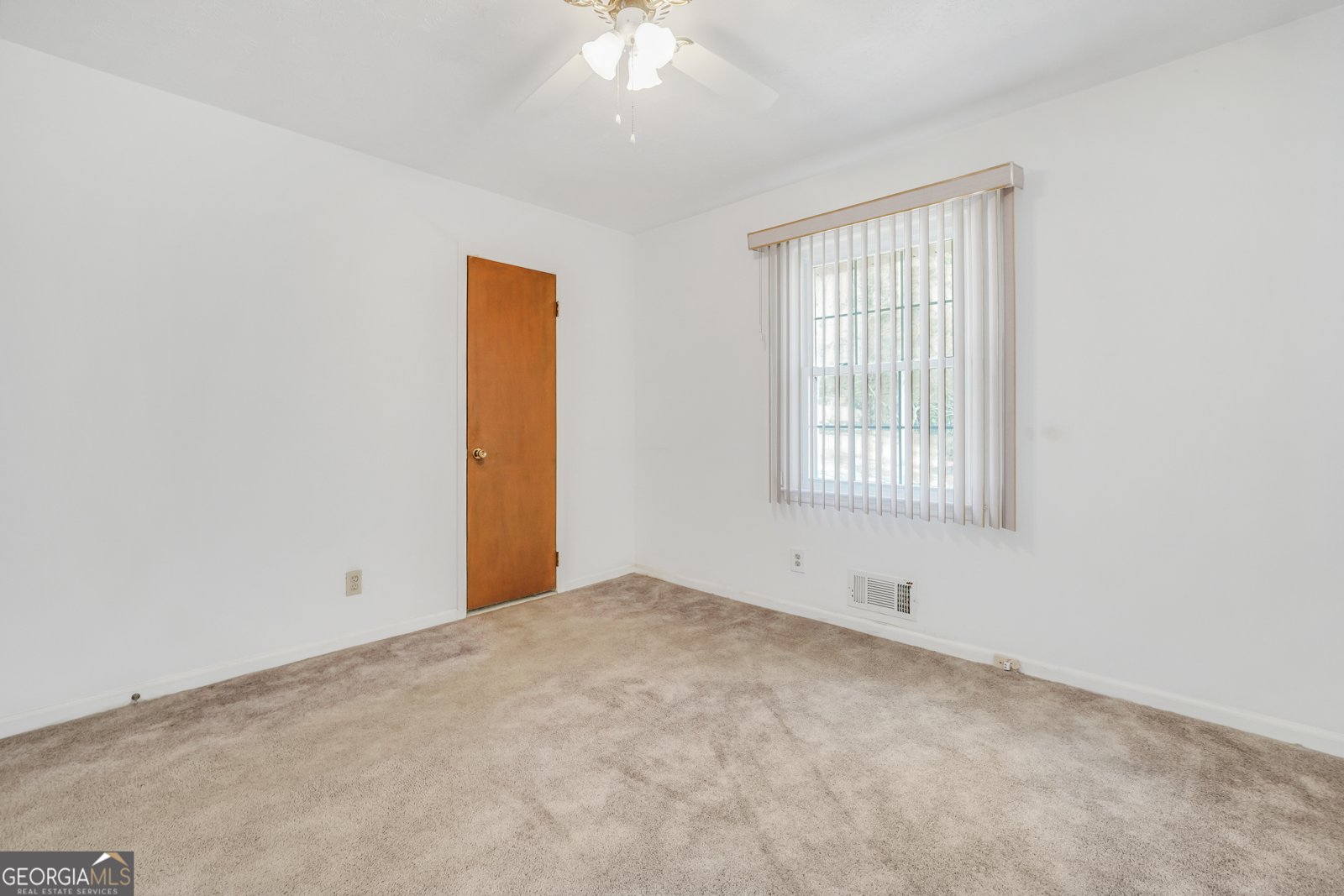 103 Julie Circle Griffin - Photo 14