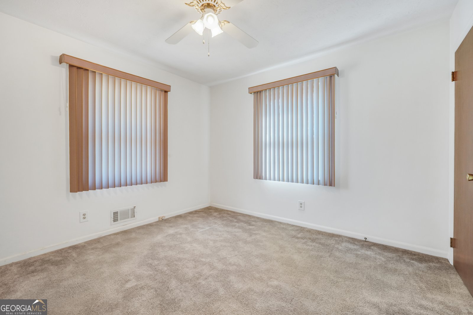 103 Julie Circle Griffin - Photo 15