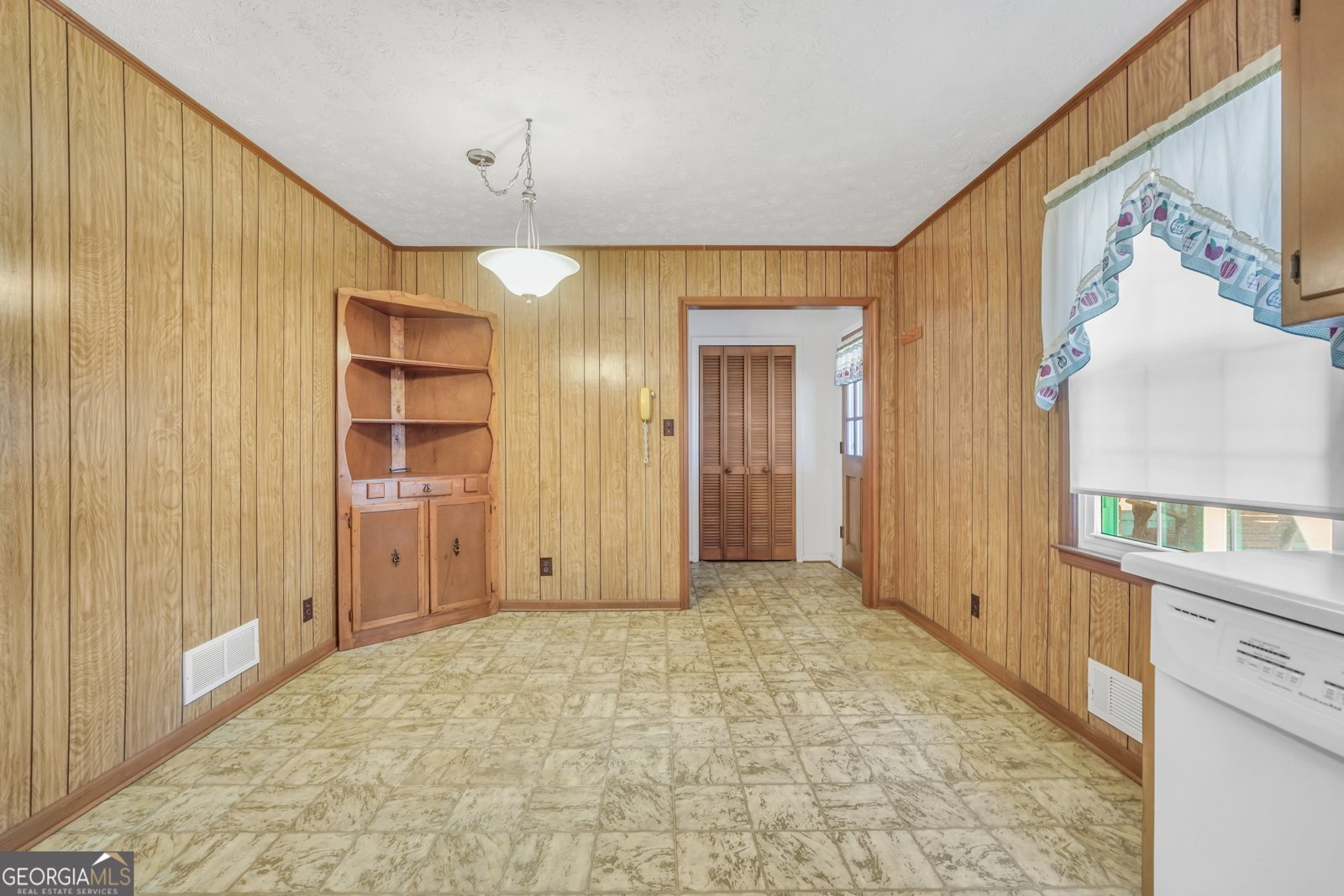 103 Julie Circle Griffin - Photo 6