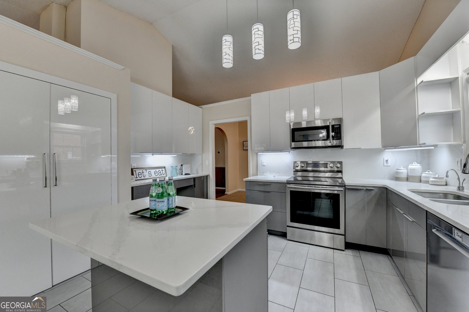 1296 Mandalay Court Lilburn - Photo 19