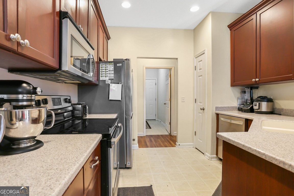 158 Willow Point Circle Savannah - Photo 9