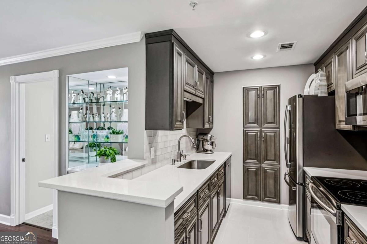 28206 Plantation Drive Atlanta - Photo 12