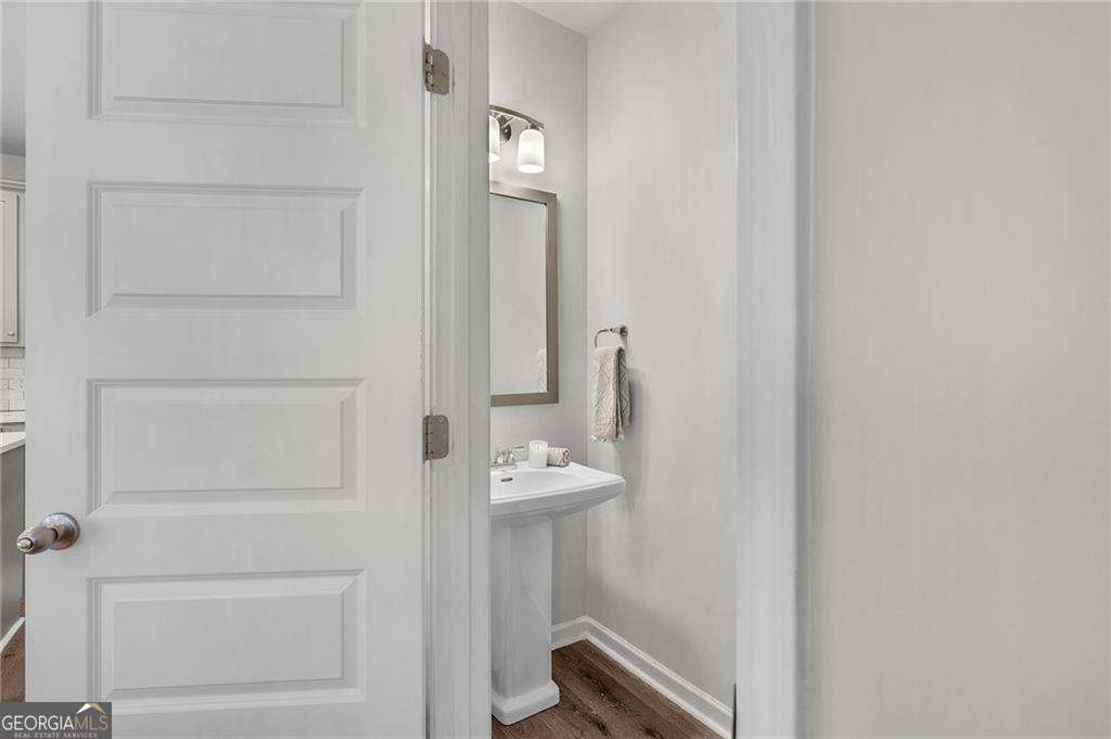 405 Crowley Drive Calhoun - Photo 10