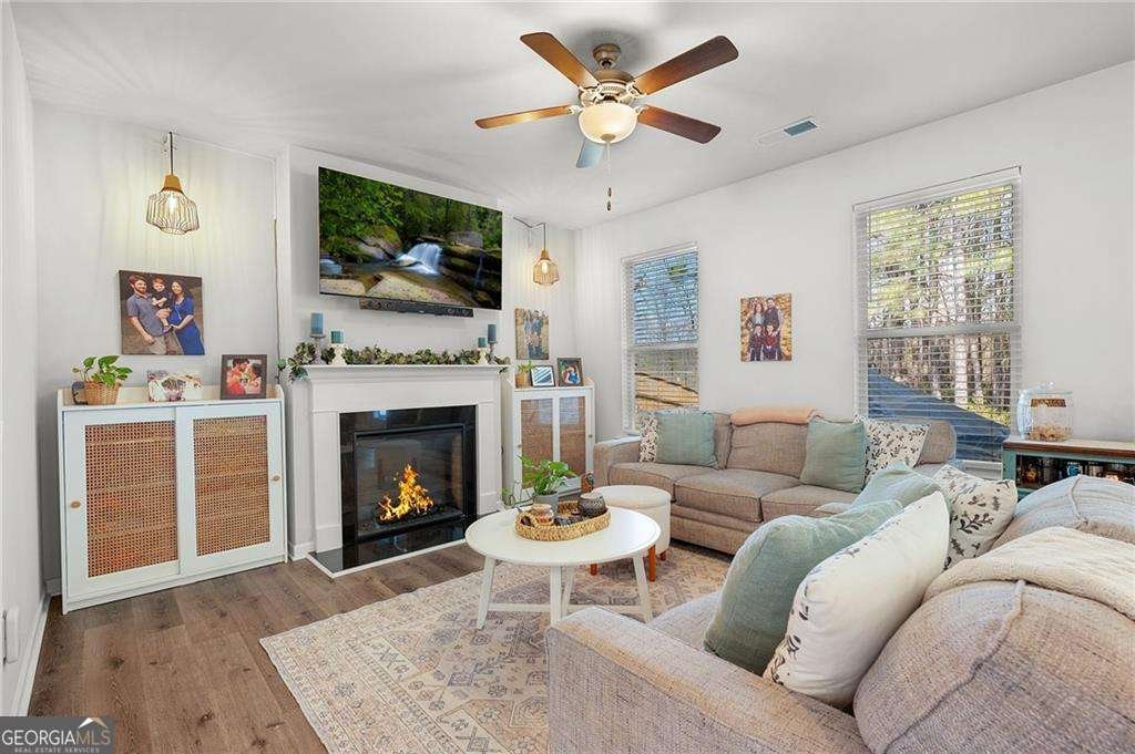 405 Crowley Drive Calhoun - Photo 7