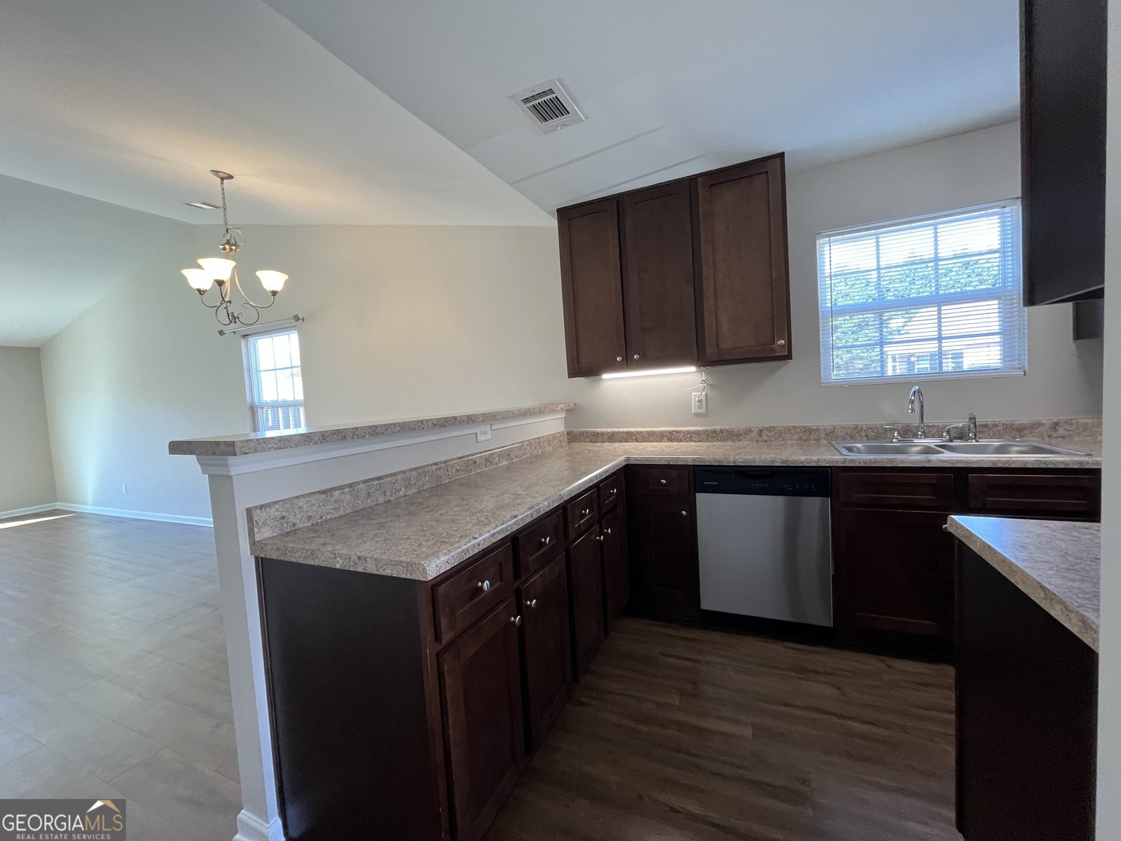 1553 Louise Anderson Drive Griffin - Photo 11