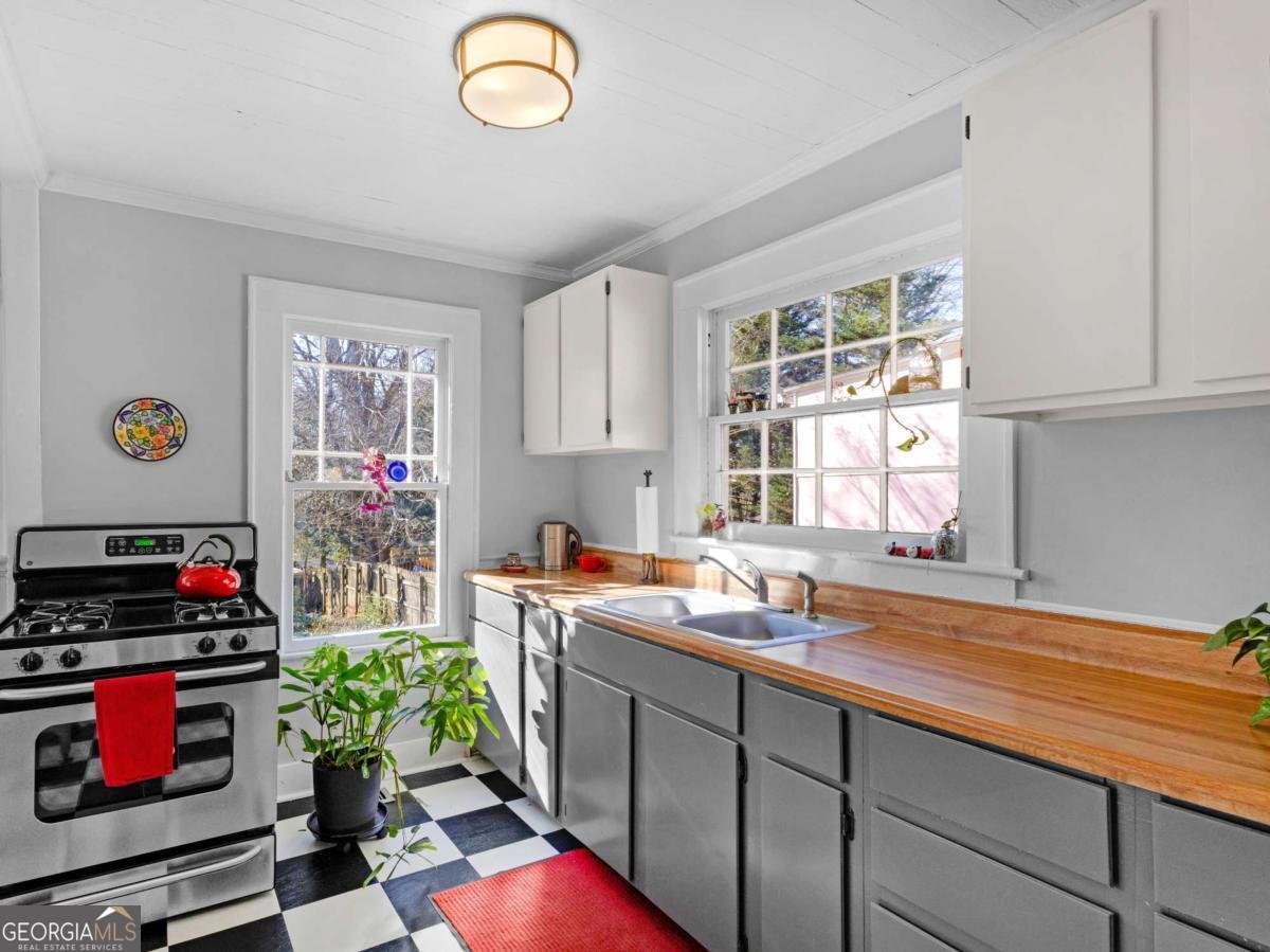 719 Stokeswood Avenue Atlanta - Photo 7