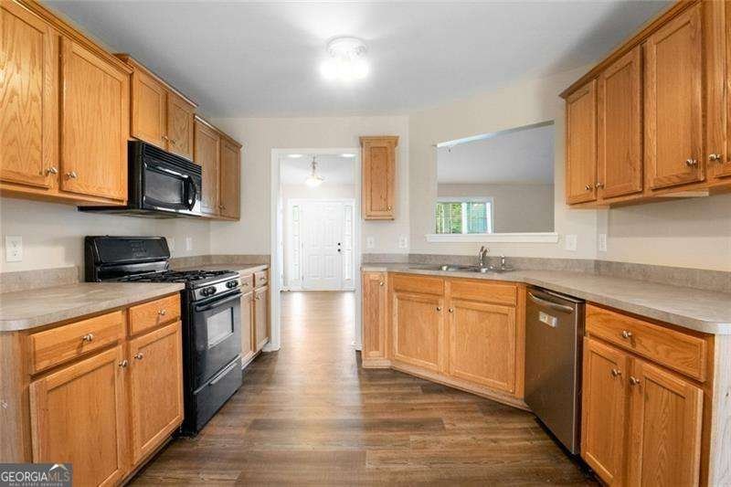 493 Kyles Circle Hiram - Photo 10