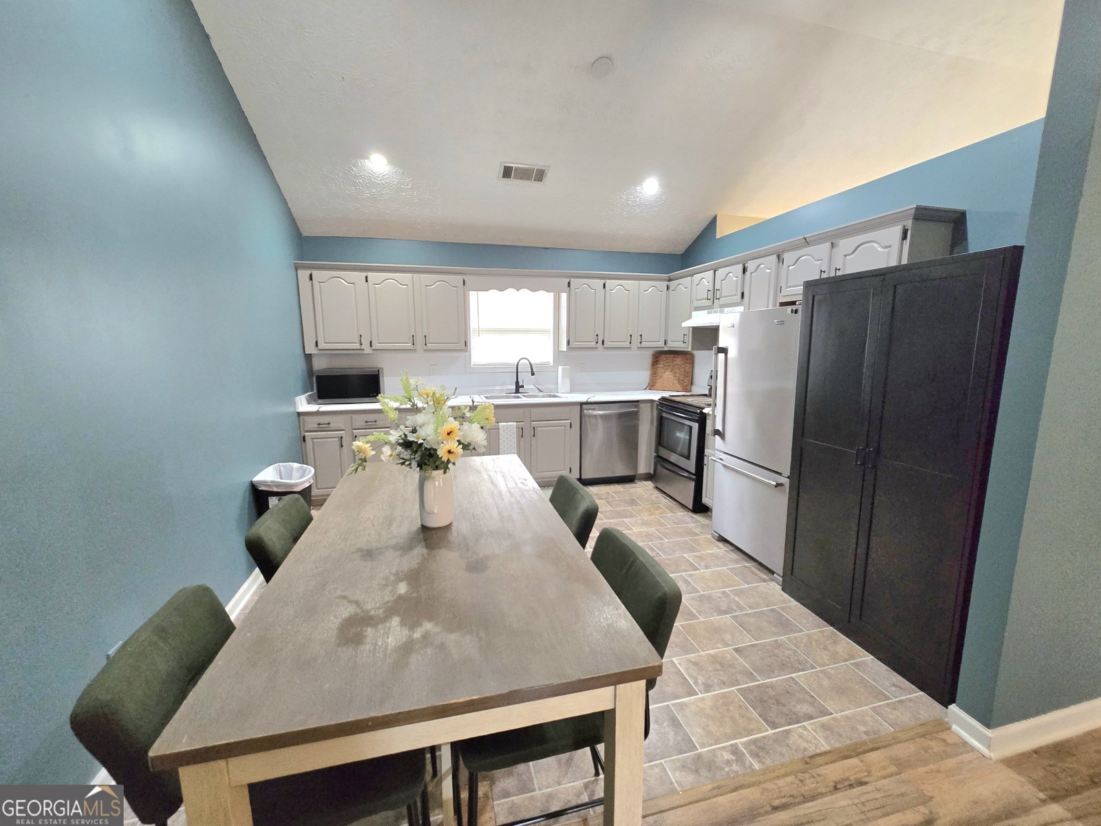 128 Deep Step Road Covington - Photo 7