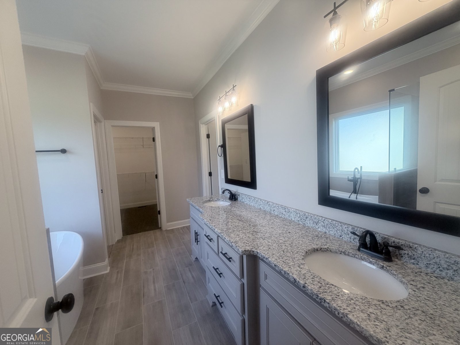 2577 Blazing Star Court Statham - Photo 15