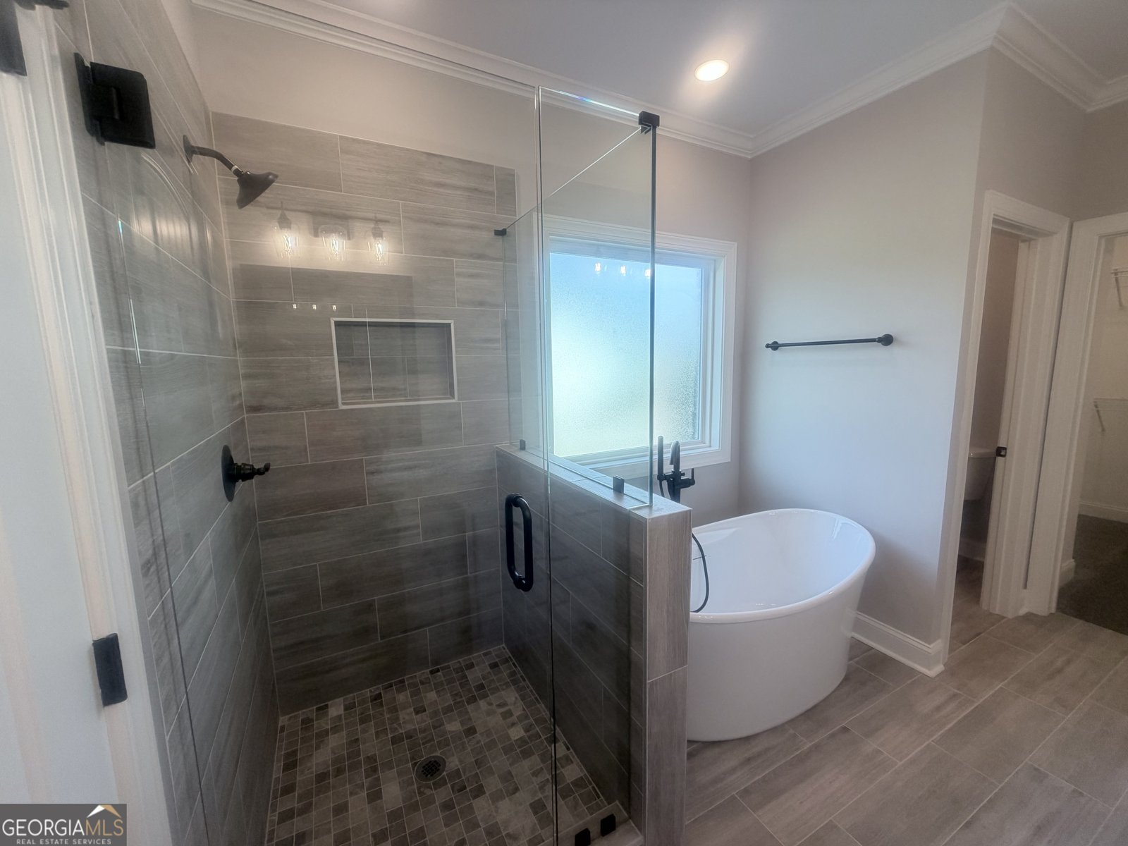 2577 Blazing Star Court Statham - Photo 17