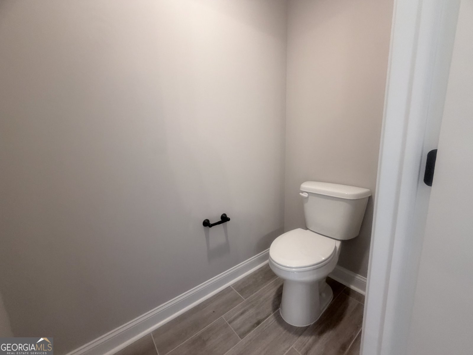 2577 Blazing Star Court Statham - Photo 28