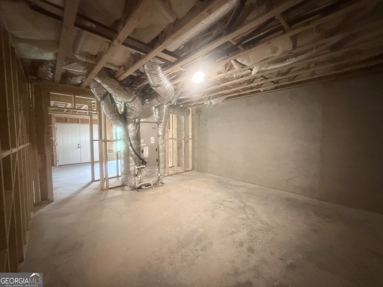 2577 Blazing Star Court Statham - Photo 34