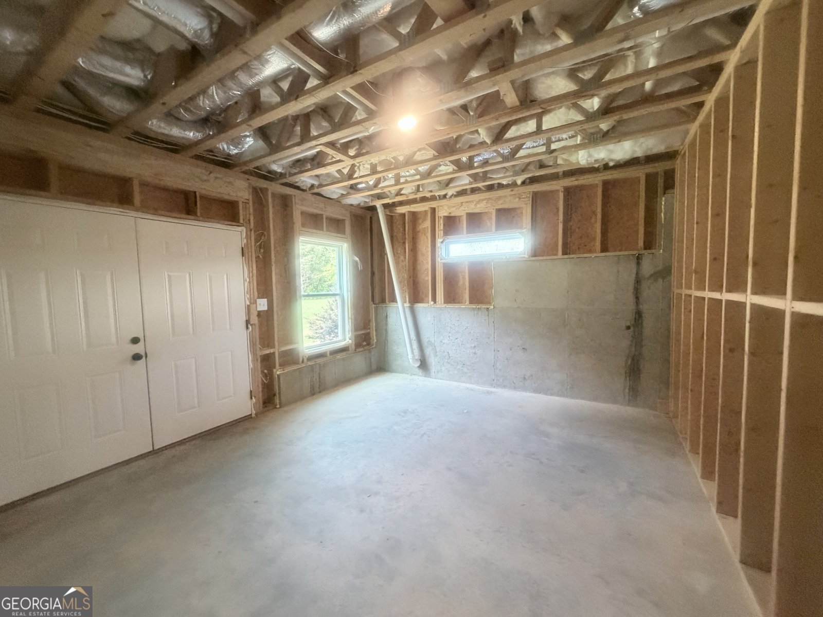 2577 Blazing Star Court Statham - Photo 38