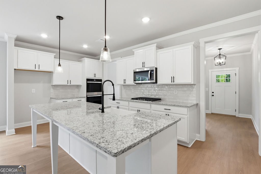 408 Pinewood Drive Covington - Photo 6