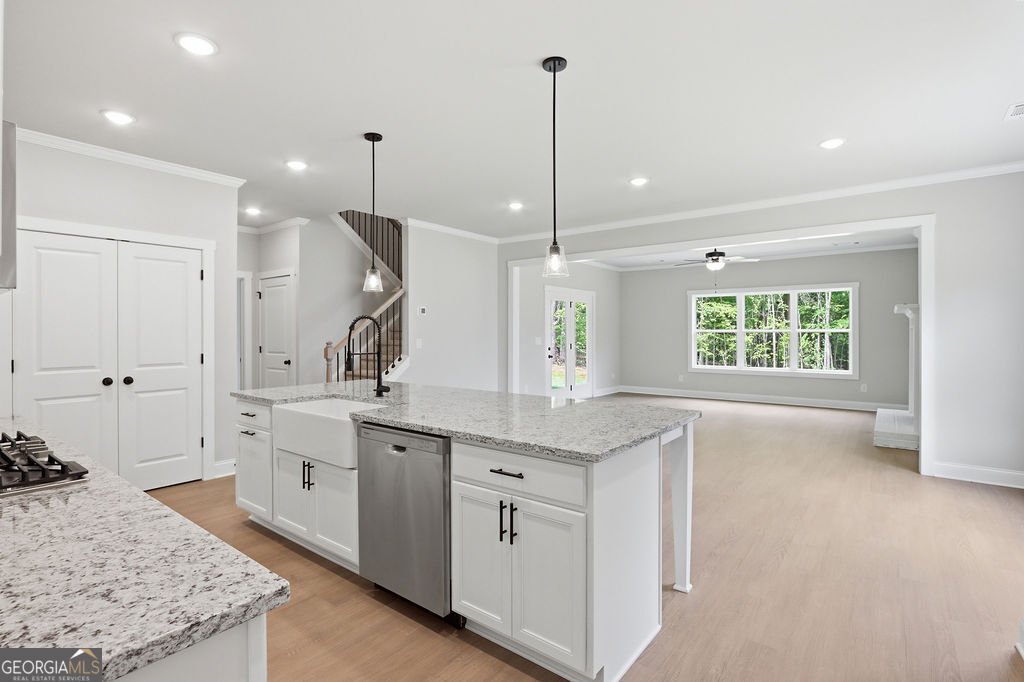 408 Pinewood Drive Covington - Photo 9