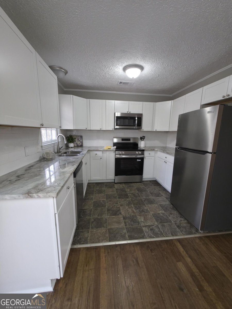 1240 Pioneer Circle Watkinsville - Photo 6