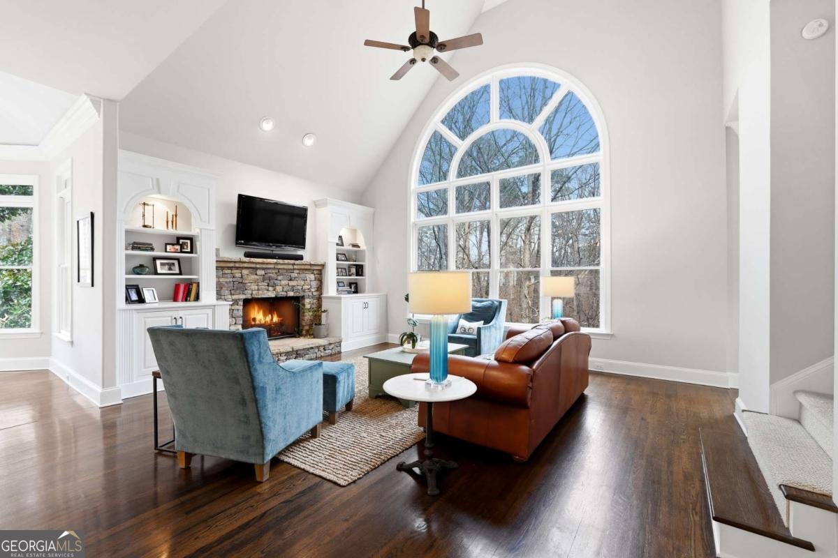 9885 Nature Mill Road Johns Creek - Photo 11