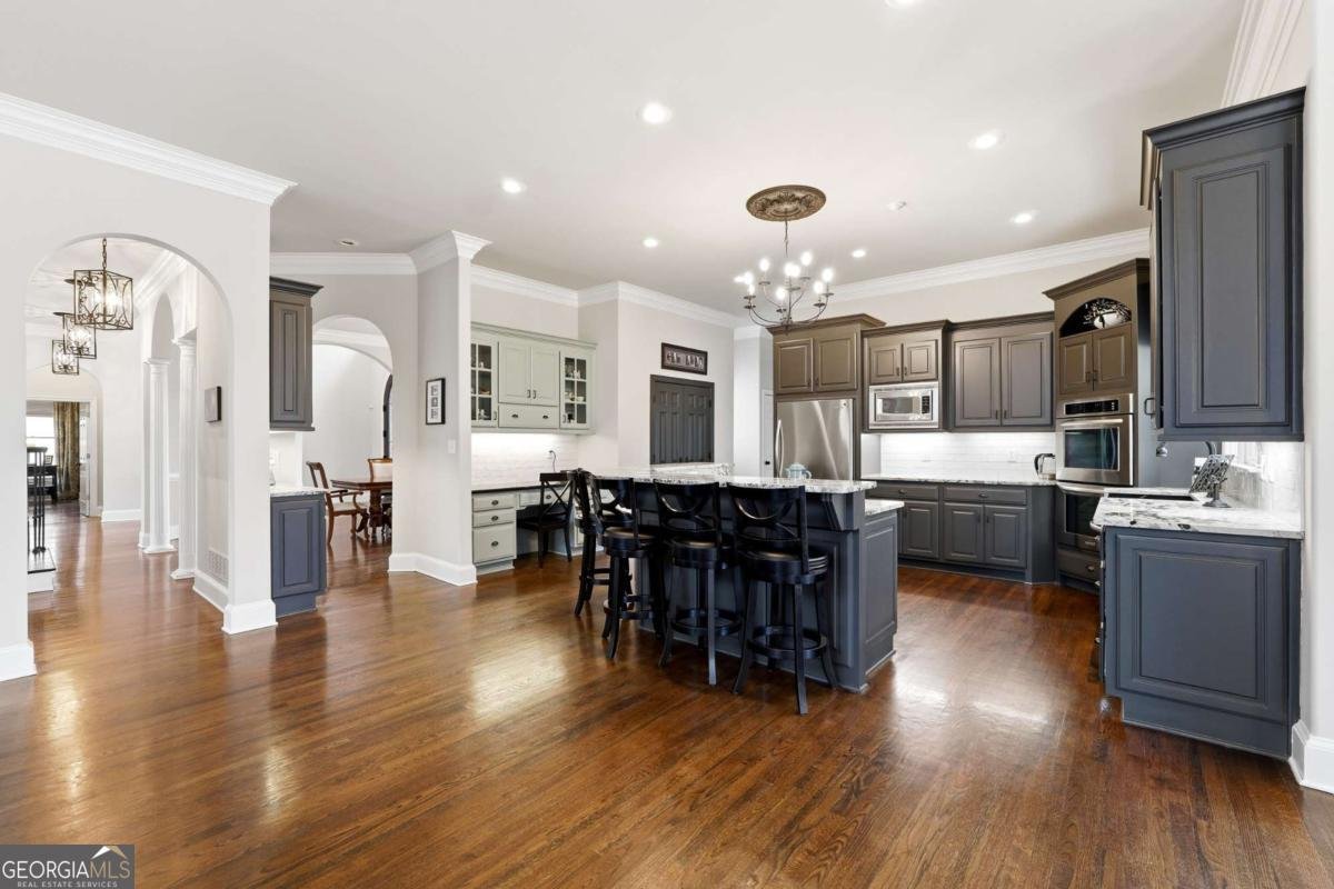 9885 Nature Mill Road Johns Creek - Photo 15