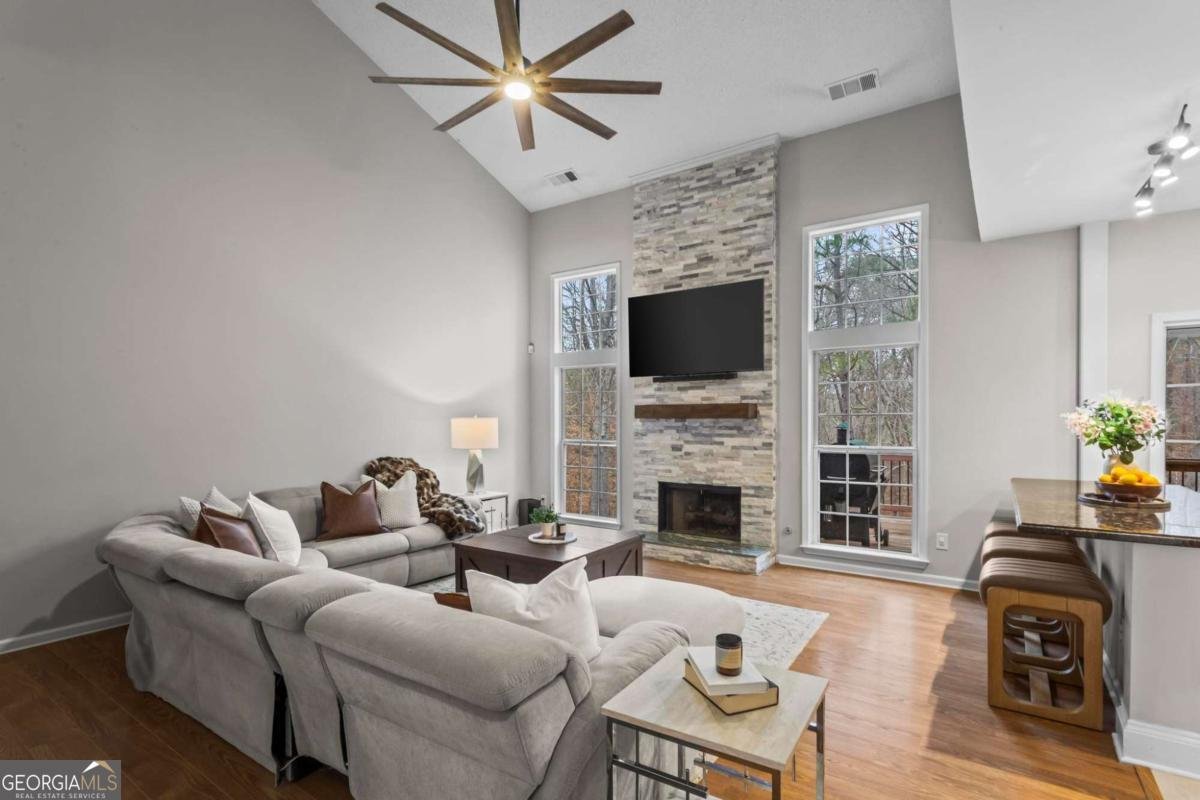 314 Ashland Court Woodstock - Photo 10