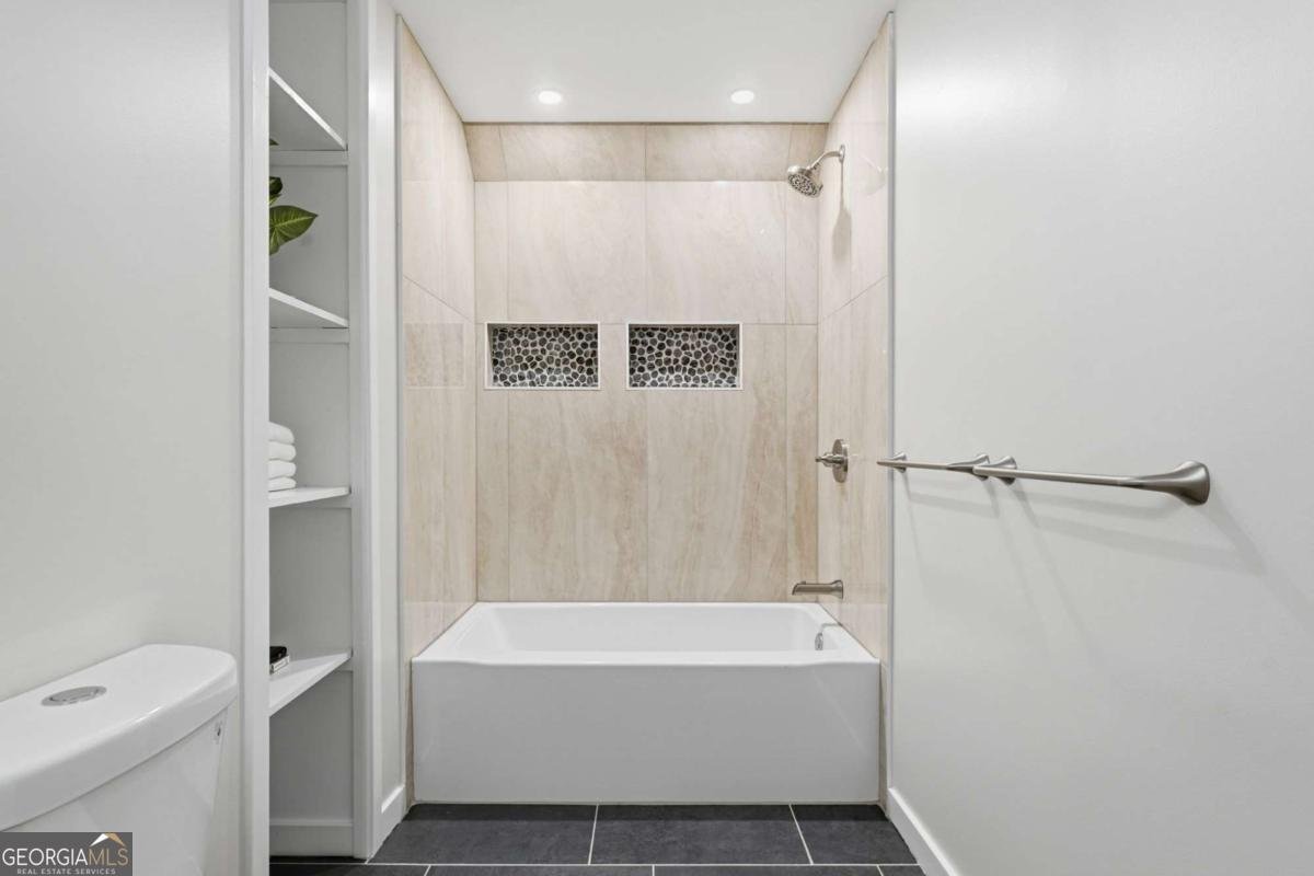 121 Camdyn Circle Woodstock - Photo 35