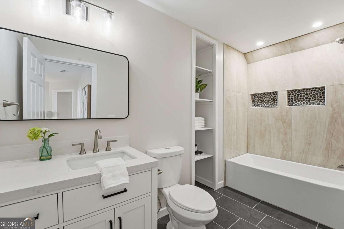 121 Camdyn Circle Woodstock - Photo 36