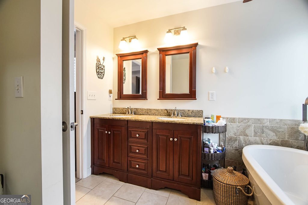 4558 Bronte Lane Douglasville - Photo 12