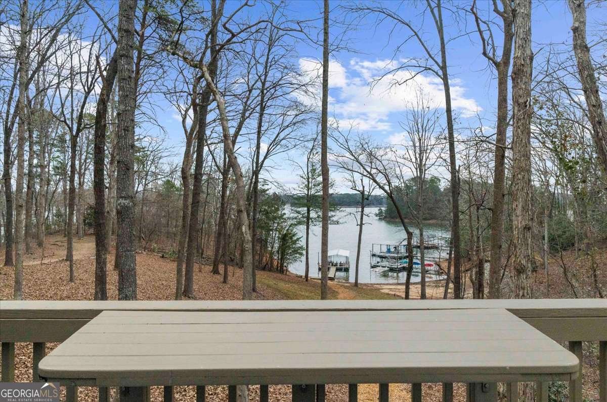 5410 Honeysuckle Trail Gainesville - Photo 8