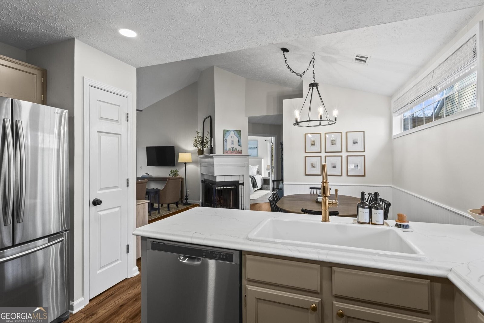 261 Dennis Drive Alpharetta - Photo 10