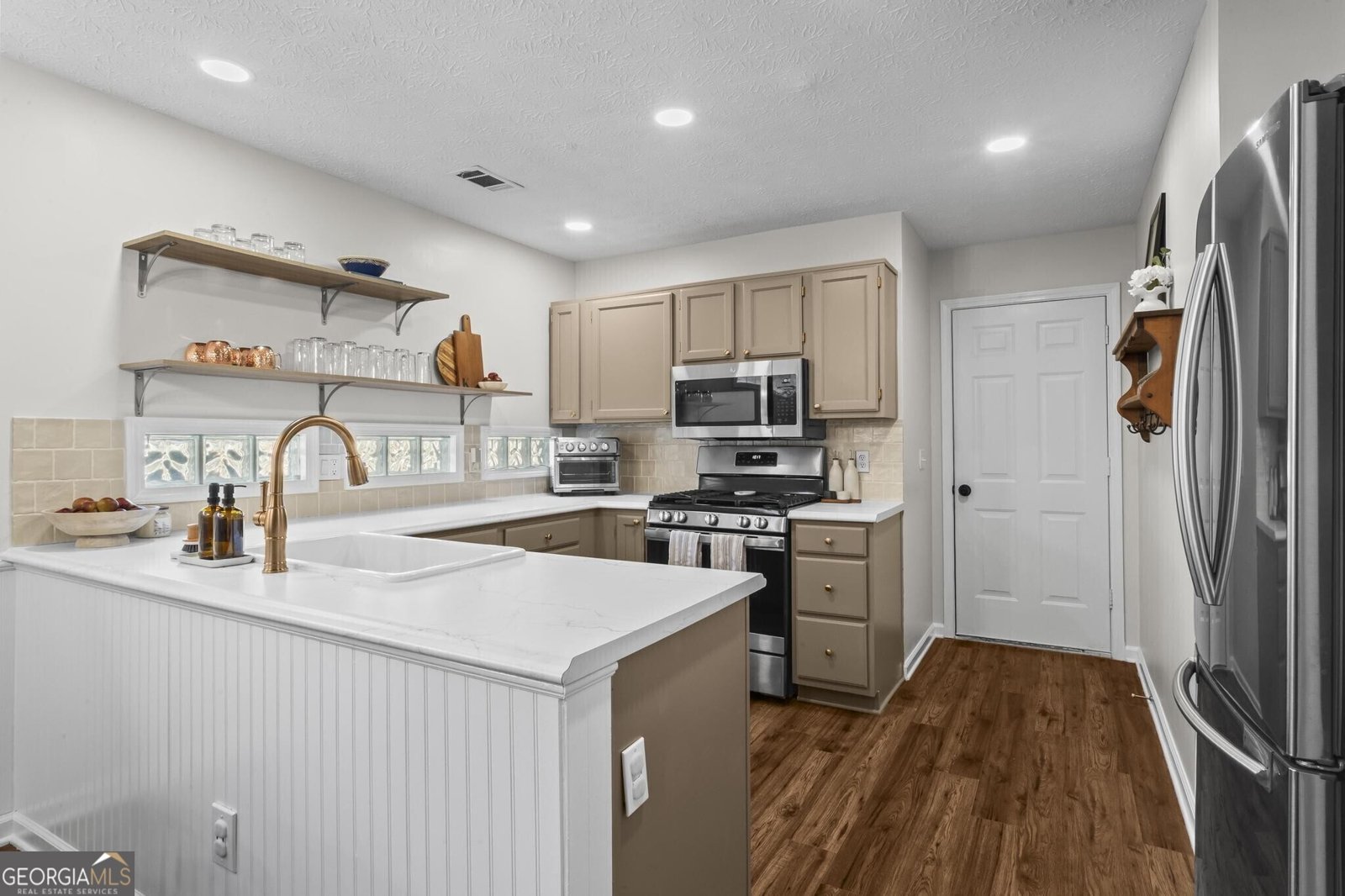 261 Dennis Drive Alpharetta - Photo 9