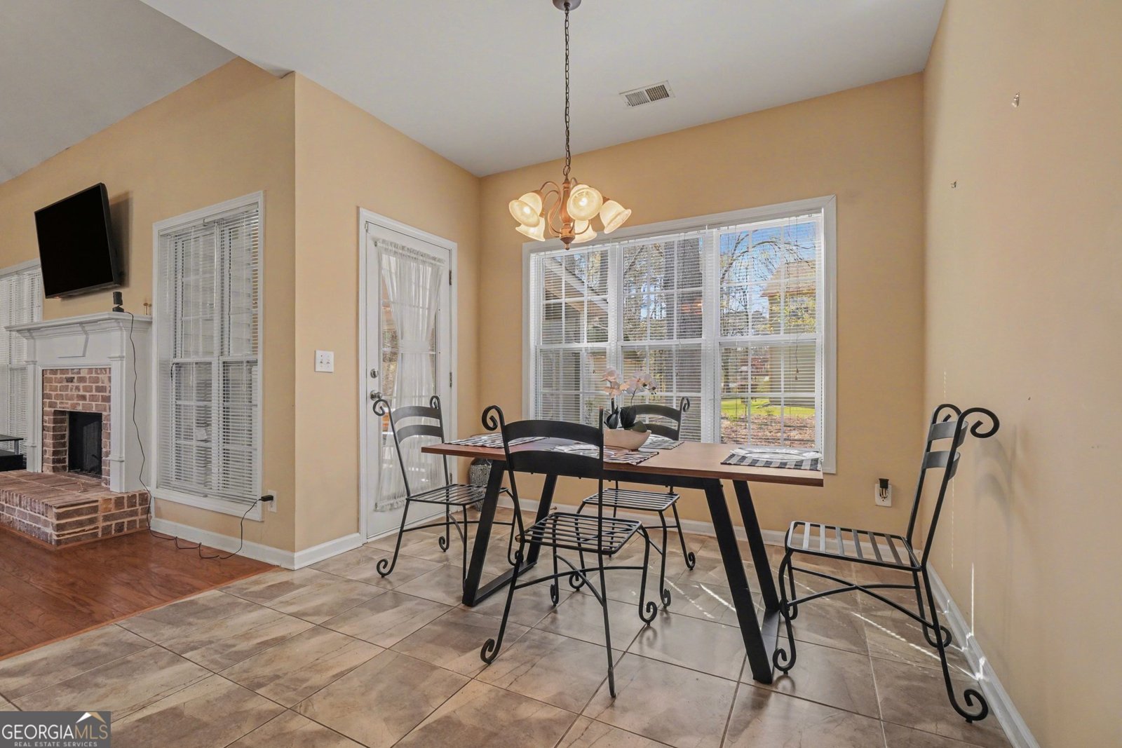 3325 Rose Garden Court Powder Springs - Photo 12