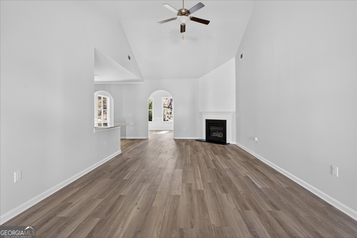 843 Crossroads Court Social Circle - Photo 8