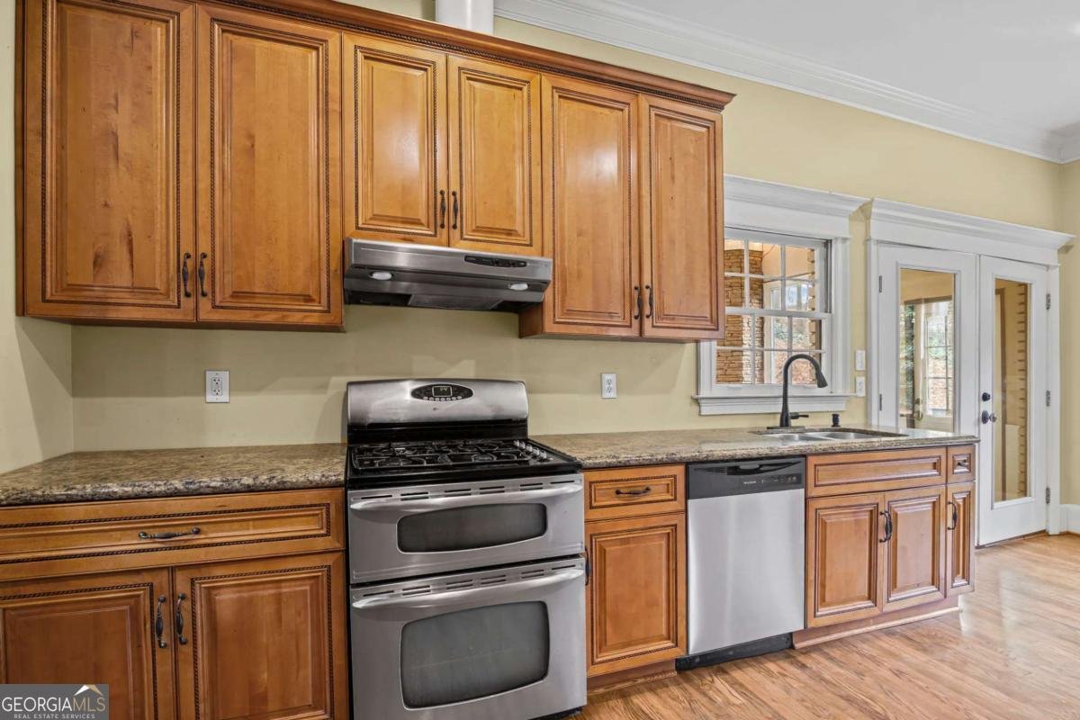 2942 Margaret Mitchell Court Atlanta - Photo 17