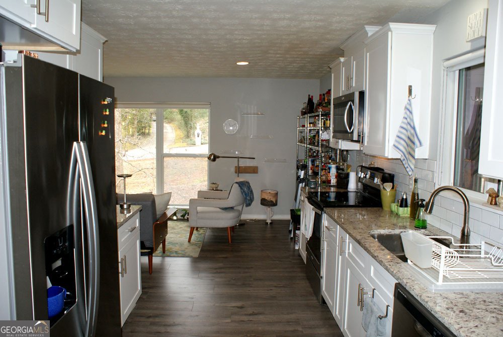 1146 Lakeshore Drive Gainesville - Photo 14