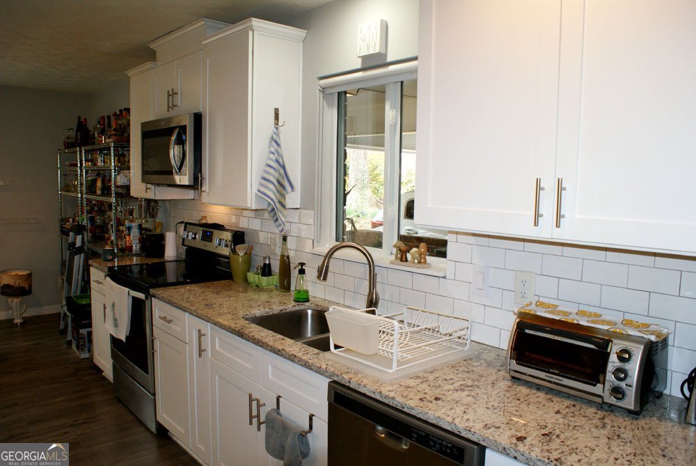 1146 Lakeshore Drive Gainesville - Photo 15