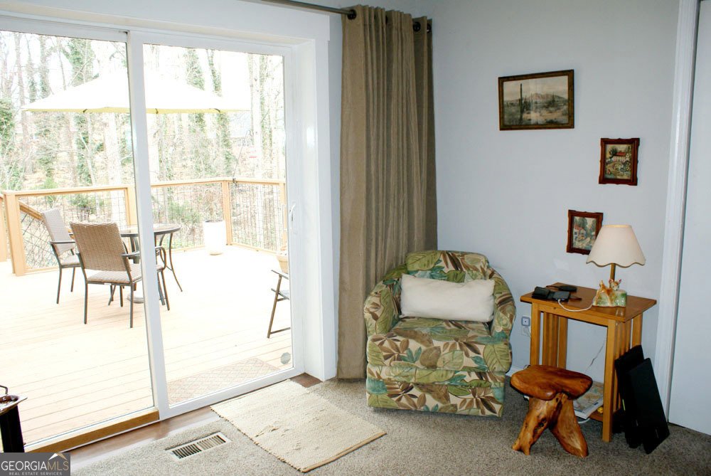 1146 Lakeshore Drive Gainesville - Photo 31