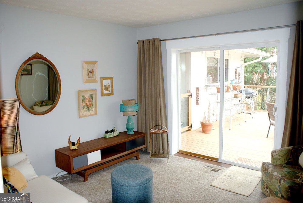 1146 Lakeshore Drive Gainesville - Photo 32