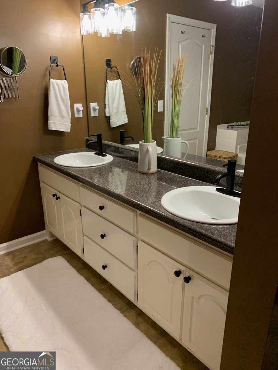 187 Pine Branch Drive Stockbridge - Photo 17