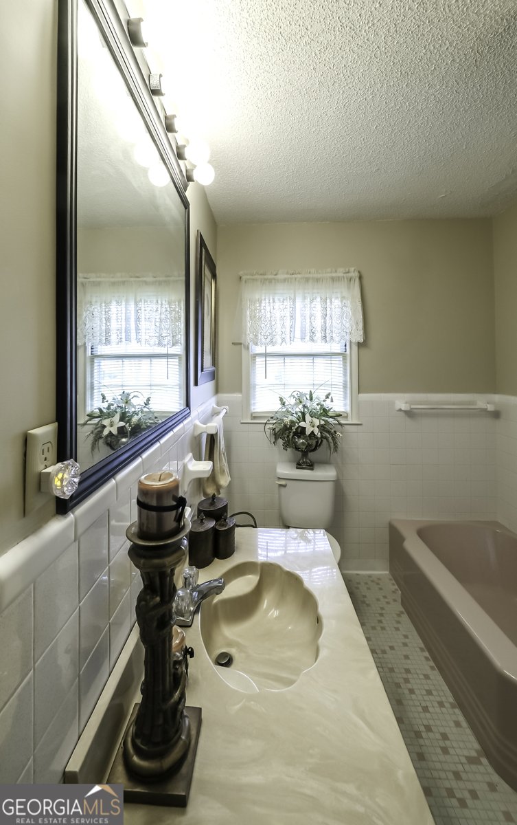 202 Iris Drive Centre - Photo 21