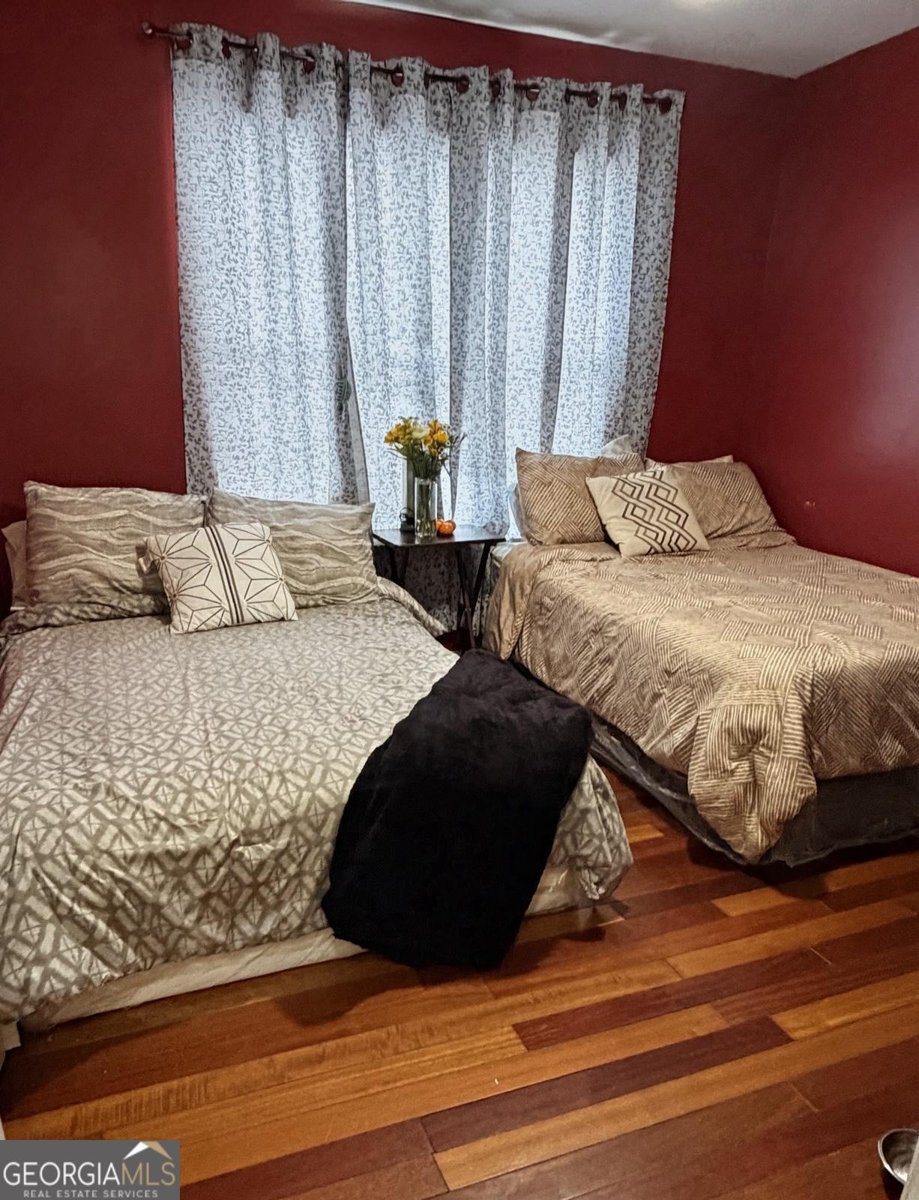 7667 Briar View Court Riverdale - Photo 9