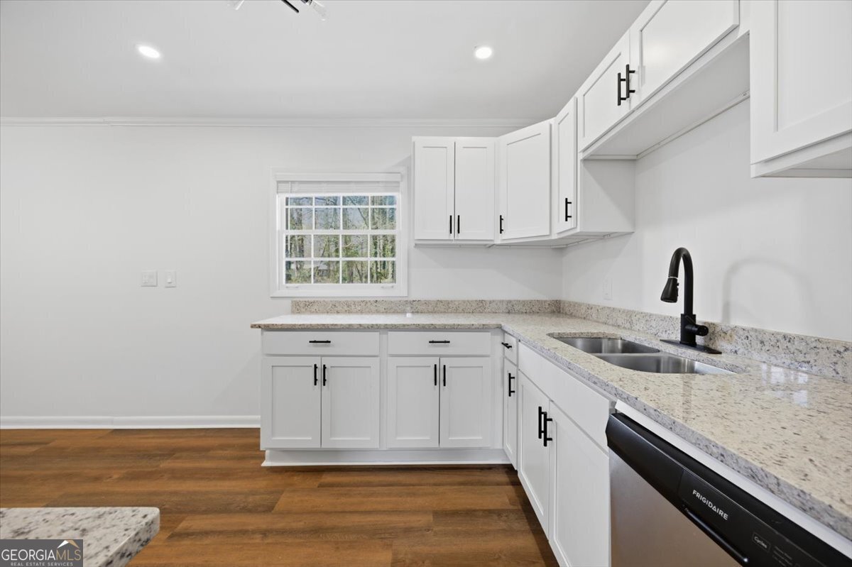 602 N Forest Lake Drive Macon - Photo 21