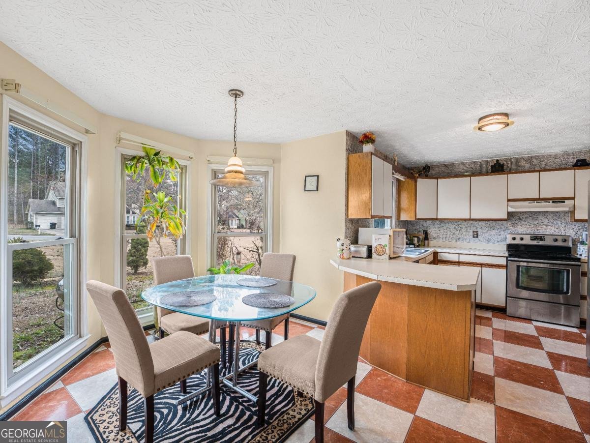 710 Friendship Ridge Court Powder Springs - Photo 9