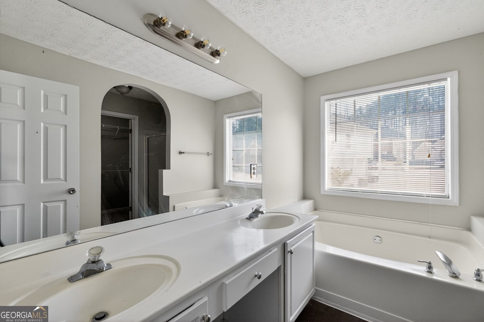 2350 Lake Royale Drive Riverdale - Photo 30