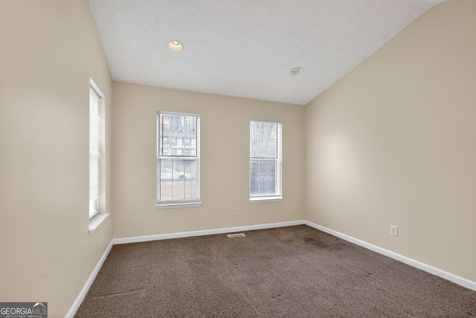 3807 Valpariso Circle Decatur - Photo 17