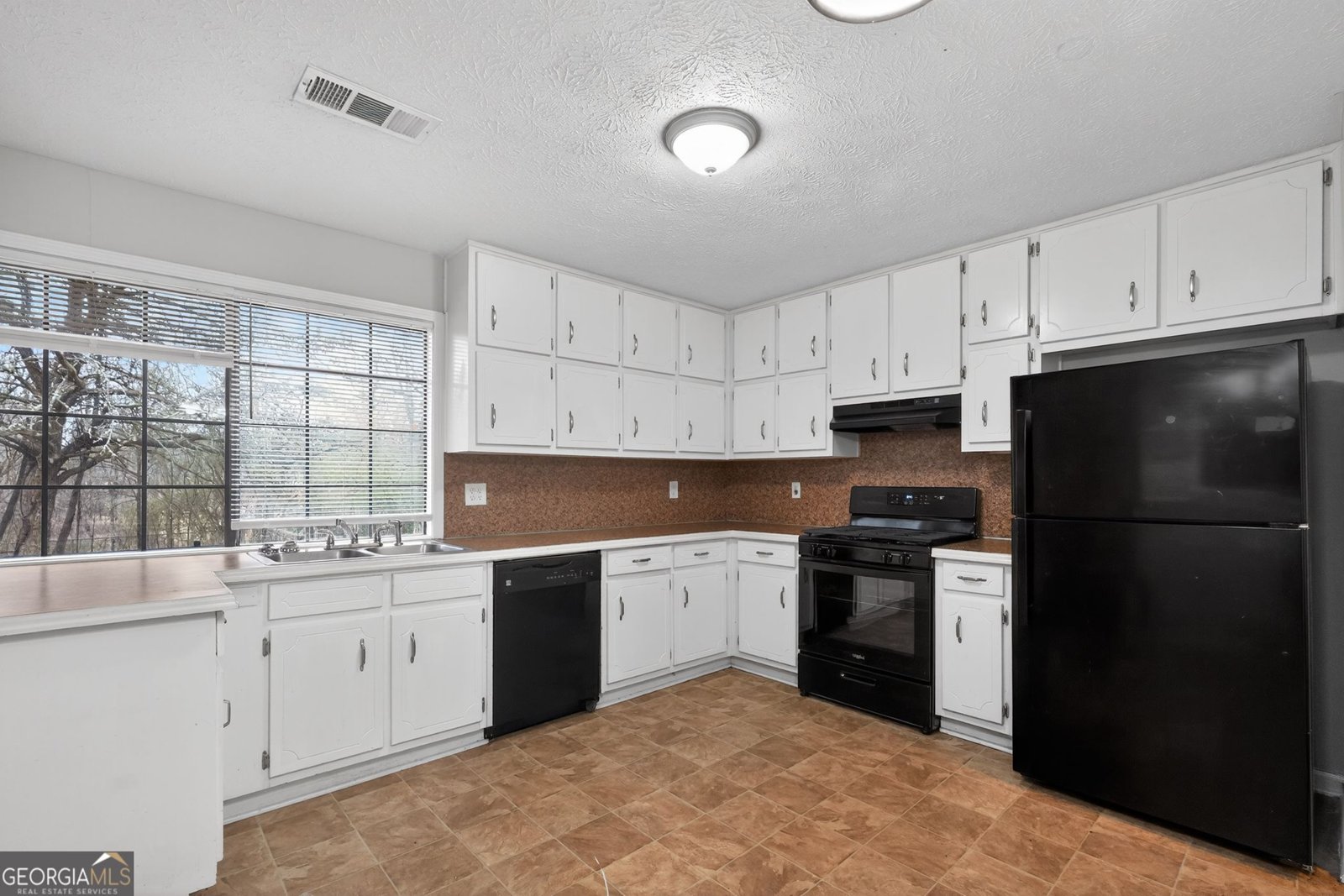 1004 Fairview Road Ellenwood - Photo 9