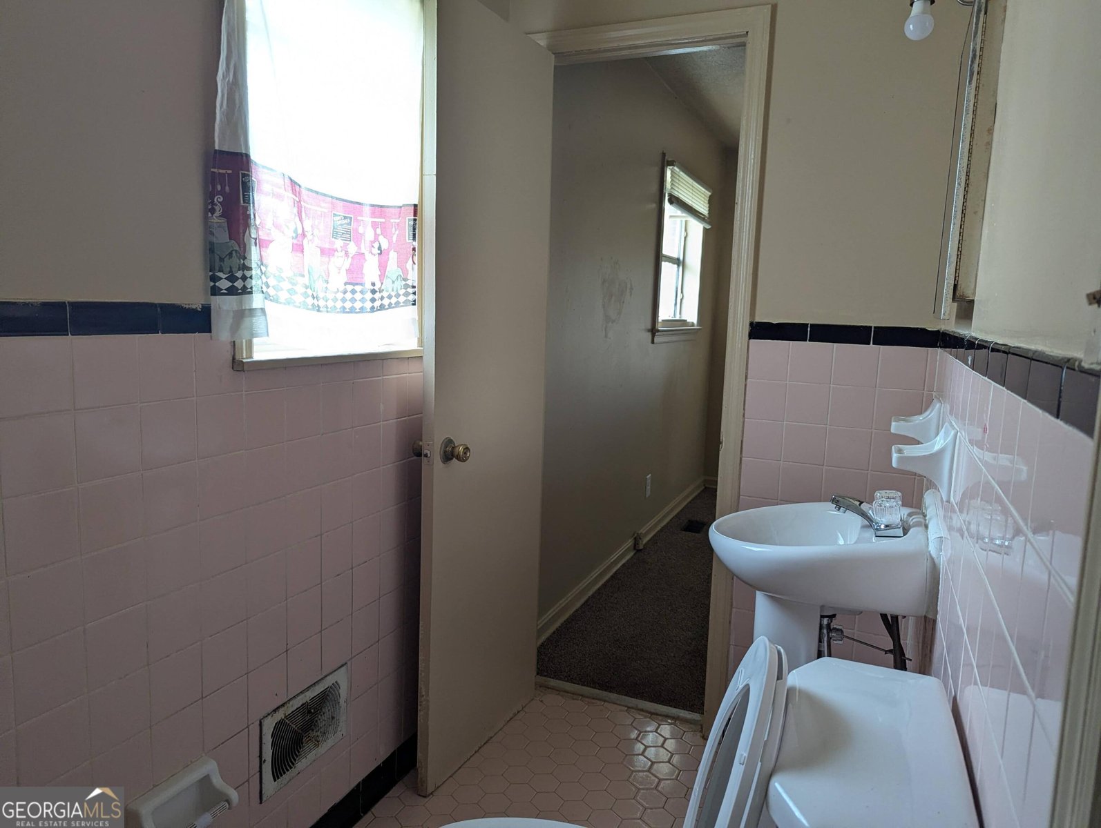 611 Whitney Avenue Albany - Photo 6