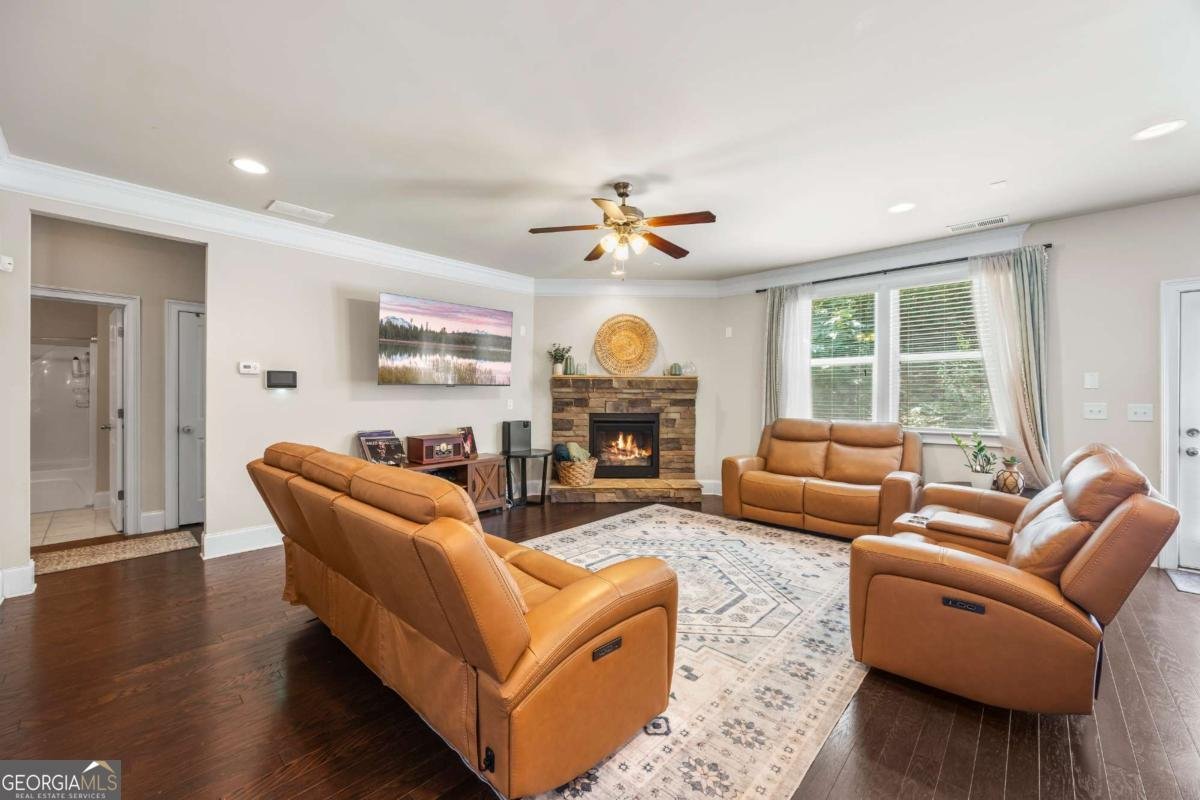 309 Corine Court Lawrenceville - Photo 20