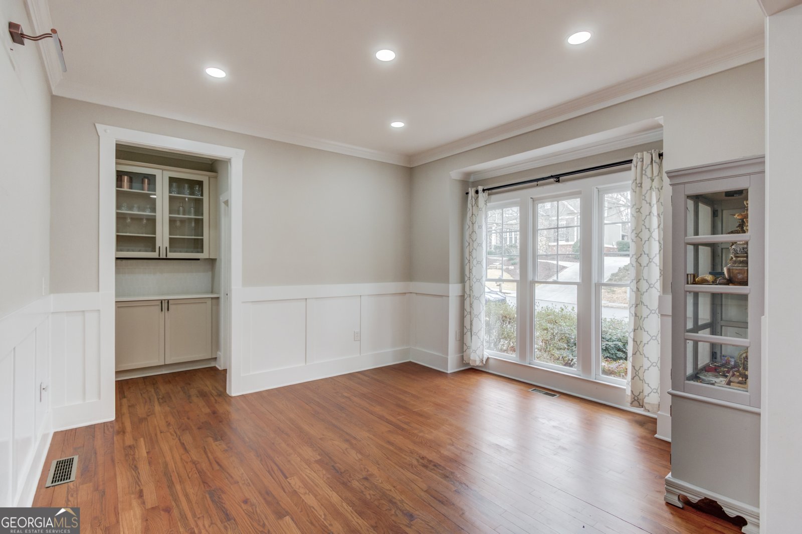 6089 Grand Loop Road Sugar Hill - Photo 8